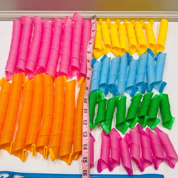 PRICE ⬇️ 50 Heatless Spiral Curlers Set LIKE NEW! - Picture 11 of 16